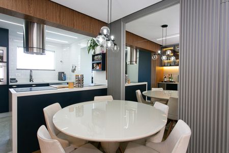 Apartamento à venda com 82m², 3 quartos e 2 vagas Apartamento à venda com 82m², 3 quartos e 2 vagasSala