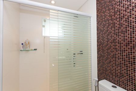 Apartamento à venda com 82m², 3 quartos e 2 vagas Apartamento à venda com 82m², 3 quartos e 2 vagasBanheiro Social