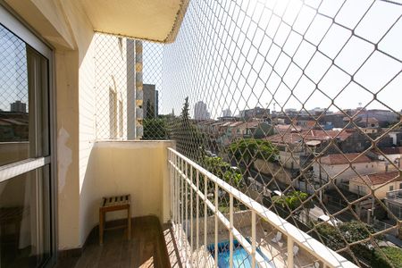 Apartamento à venda com 82m², 3 quartos e 2 vagas Apartamento à venda com 82m², 3 quartos e 2 vagasVaranda