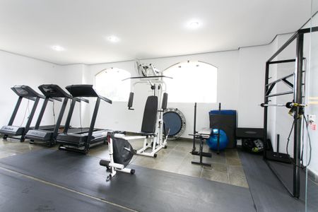 Apartamento à venda com 82m², 3 quartos e 2 vagas Apartamento à venda com 82m², 3 quartos e 2 vagasÁrea comum - Academia