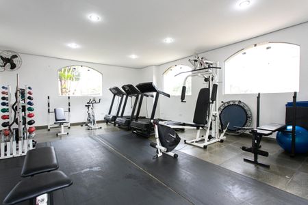 Apartamento à venda com 82m², 3 quartos e 2 vagas Apartamento à venda com 82m², 3 quartos e 2 vagasÁrea comum - Academia