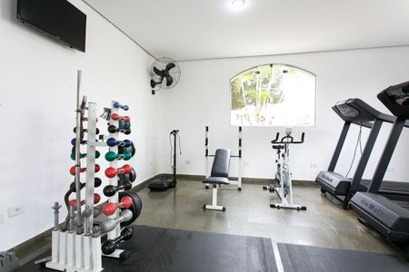 Apartamento à venda com 82m², 3 quartos e 2 vagas Apartamento à venda com 82m², 3 quartos e 2 vagasÁrea comum - Academia