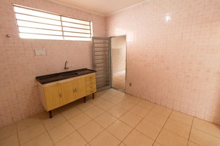 Casa para alugar com 191m², 4 quartos e 3 vagas Casa para alugar com 191m², 4 quartos e 3 vagasCozinha