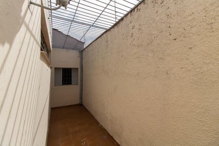 Casa para alugar com 191m², 4 quartos e 3 vagas Casa para alugar com 191m², 4 quartos e 3 vagasCorredor