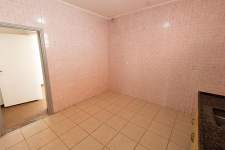 Casa para alugar com 191m², 4 quartos e 3 vagas Casa para alugar com 191m², 4 quartos e 3 vagasCozinha