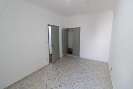 Casa para alugar com 191m², 4 quartos e 3 vagas Casa para alugar com 191m², 4 quartos e 3 vagasQuarto 1