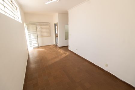 Casa para alugar com 191m², 4 quartos e 3 vagas Casa para alugar com 191m², 4 quartos e 3 vagasCopa