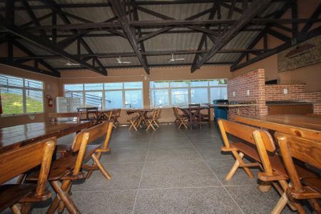 Apartamento à venda com 44m², 1 quarto e 1 vaga Apartamento à venda com 44m², 1 quarto e 1 vagaÁrea comum - Churrasqueira