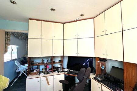 Apartamento à venda com 313m², 4 quartos e 4 vagasQuarto 02