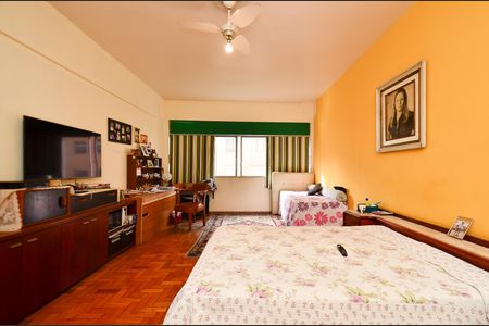 Apartamento à venda com 314m², 4 quartos e 1 vagaQuarto 1