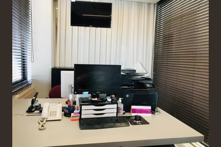 Apartamento à venda com 272m², 3 quartos e 4 vagas