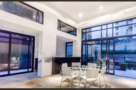 Apartamento à venda com 272m², 3 quartos e 4 vagas