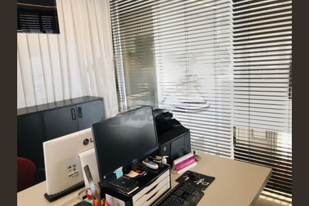 Apartamento à venda com 272m², 3 quartos e 4 vagas