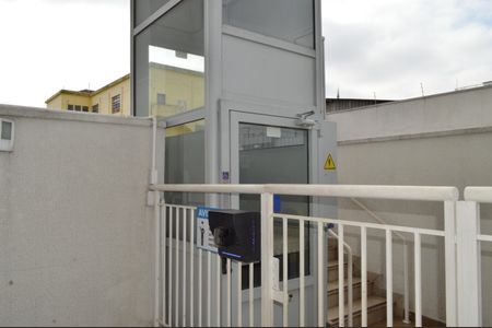 Apartamento à venda com 50m², 2 quartos e 1 vagaPiscina