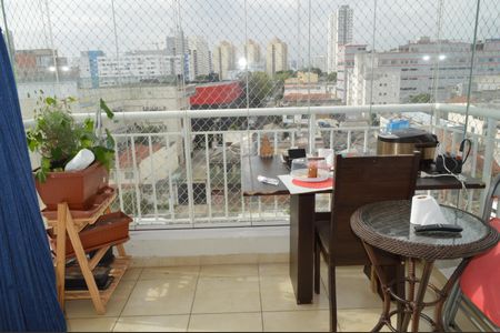 Apartamento à venda com 50m², 2 quartos e 1 vagaVaranda