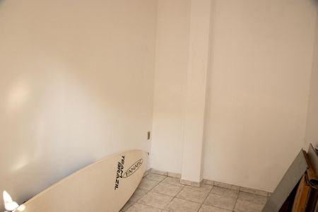 Casa à venda com 404m², 4 quartos e 4 vagas Casa à venda com 404m², 4 quartos e 4 vagasQuarto de Serviço