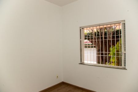 Casa à venda com 404m², 4 quartos e 4 vagas Casa à venda com 404m², 4 quartos e 4 vagasSuíte 2