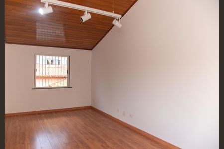 Casa à venda com 404m², 4 quartos e 4 vagas Casa à venda com 404m², 4 quartos e 4 vagasQuarto 2