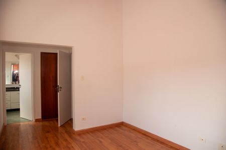 Casa à venda com 404m², 4 quartos e 4 vagas Casa à venda com 404m², 4 quartos e 4 vagasSuíte 1