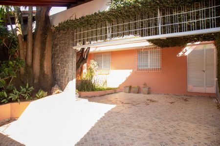 Casa à venda com 404m², 4 quartos e 4 vagas Casa à venda com 404m², 4 quartos e 4 vagasGaragem