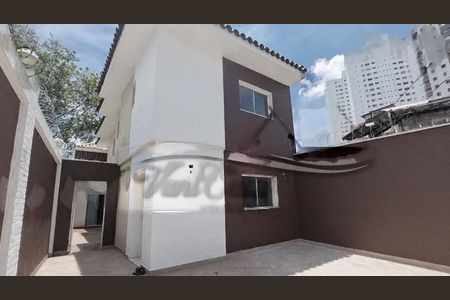 Casa à venda com 3 quartos, 220m² em Vila Guarani, São Paulo