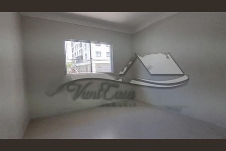 Casa à venda com 3 quartos, 220m² em Vila Guarani, São Paulo