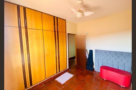 Casa à venda com 190m², 3 quartos e 4 vagas Casa à venda com 190m², 3 quartos e 4 vagasFoto 04