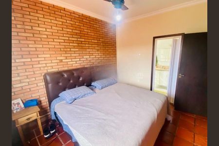 Casa à venda com 190m², 3 quartos e 4 vagas Casa à venda com 190m², 3 quartos e 4 vagasFoto 15