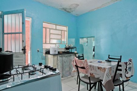 Casa à venda com 435m², 6 quartos e sem vaga Casa à venda com 435m², 6 quartos e sem vagaCasa 4 - cozinha