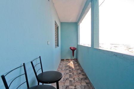 Casa à venda com 435m², 6 quartos e sem vaga Casa à venda com 435m², 6 quartos e sem vagaCasa 3 - varanda