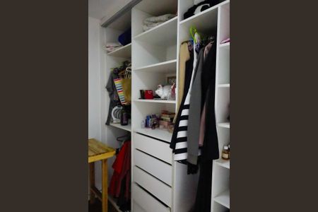 Casa à venda com 150m², 7 quartos e 2 vagas Casa à venda com 150m², 7 quartos e 2 vagasSuíte 1