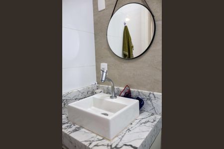 Casa à venda com 150m², 7 quartos e 2 vagas Casa à venda com 150m², 7 quartos e 2 vagasBanheiro