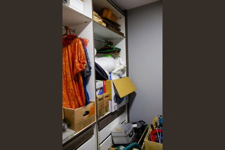 Casa à venda com 150m², 7 quartos e 2 vagas Casa à venda com 150m², 7 quartos e 2 vagasQuarto 1