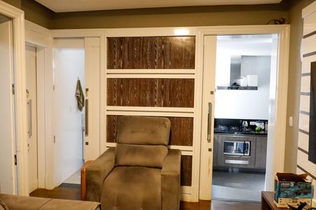 Casa à venda com 150m², 7 quartos e 2 vagas Casa à venda com 150m², 7 quartos e 2 vagasSala