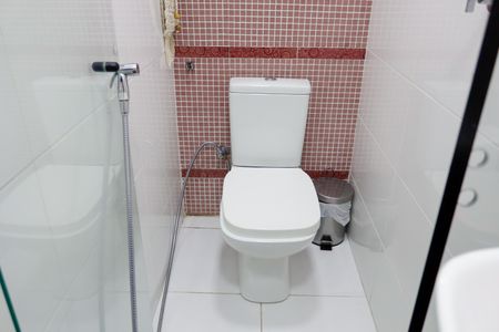 Casa à venda com 150m², 7 quartos e 2 vagas Casa à venda com 150m², 7 quartos e 2 vagasBanheiro da Suíte 1