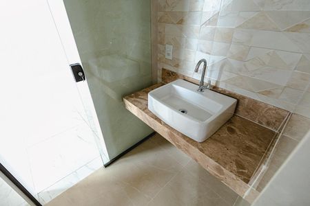 Apartamento à venda com 160m², 4 quartos e 3 vagasBanheiro da Suíte 2