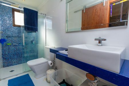 Apartamento para alugar com 250m², 4 quartos e 4 vagas Apartamento para alugar com 250m², 4 quartos e 4 vagasBanheiro da Suíte 2