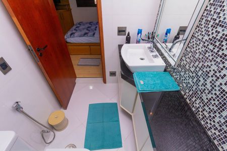 Apartamento para alugar com 250m², 4 quartos e 4 vagas Apartamento para alugar com 250m², 4 quartos e 4 vagasBanheiro da Suíte 3