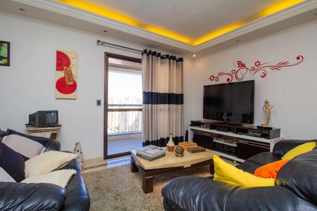 Apartamento para alugar com 250m², 4 quartos e 4 vagas Apartamento para alugar com 250m², 4 quartos e 4 vagasSala