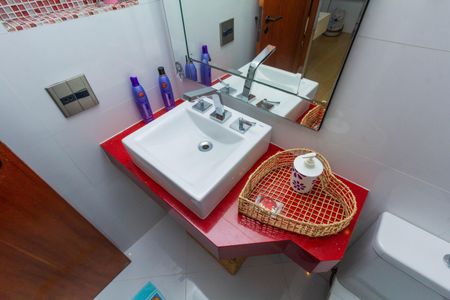 Apartamento para alugar com 250m², 4 quartos e 4 vagas Apartamento para alugar com 250m², 4 quartos e 4 vagasBanheiro da Suíte 1