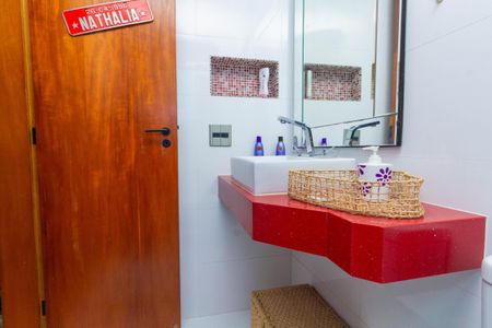 Apartamento para alugar com 250m², 4 quartos e 4 vagas Apartamento para alugar com 250m², 4 quartos e 4 vagasBanheiro da Suíte 1