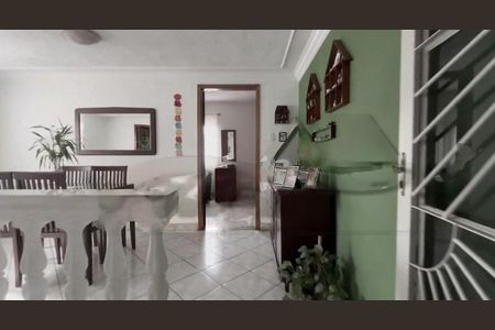 Casa à venda com 3 quartos, 160m² em Vila Brasilina, São Paulo