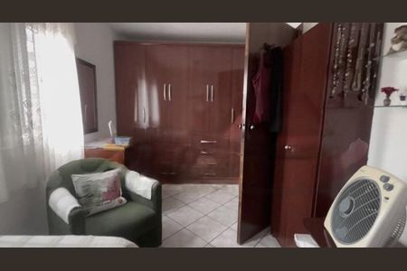 Casa à venda com 160m², 3 quartos e 1 vaga