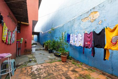 Casa à venda com 168m², 5 quartos e 3 vagasQuintal