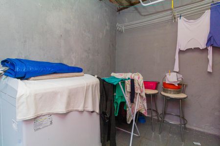 Casa à venda com 168m², 5 quartos e 3 vagasÁrea de Serviço