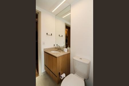 Studio para alugar com 30m², 1 quarto e sem vaga Studio para alugar com 30m², 1 quarto e sem vagaBanheiro