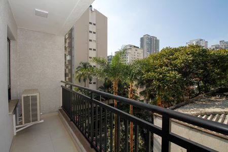 Studio para alugar com 30m², 1 quarto e sem vaga Studio para alugar com 30m², 1 quarto e sem vagaVaranda