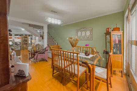 Casa à venda com 130m², 3 quartos e 1 vagaSala de Jantar