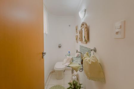 Casa à venda com 130m², 3 quartos e 1 vagaLavabo 