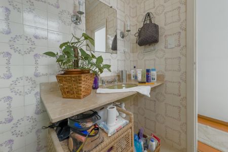 Casa à venda com 130m², 3 quartos e 1 vagaBanheiro Corredor